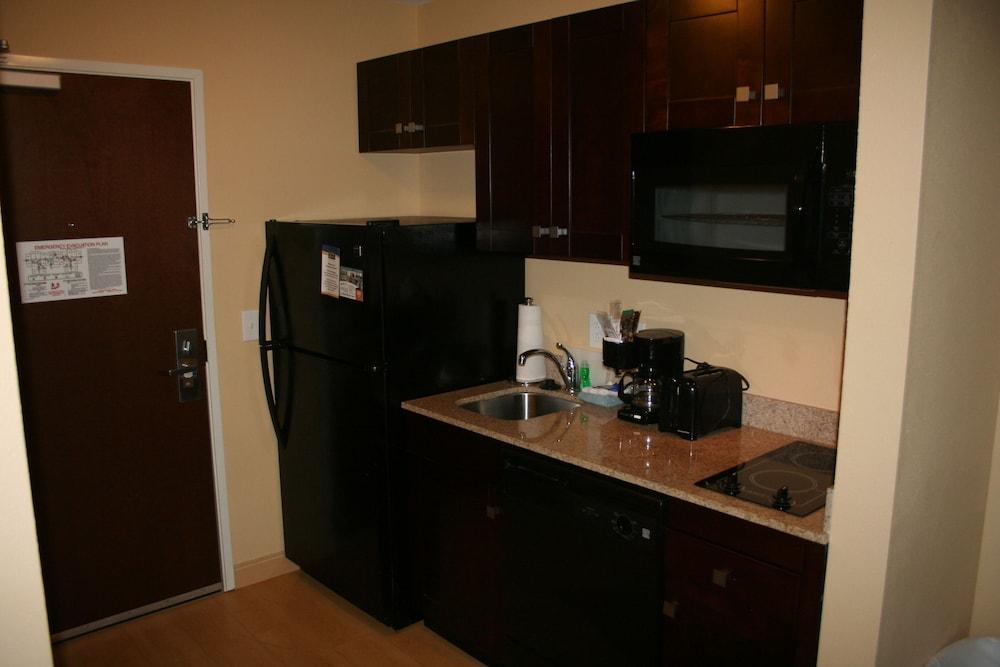 Mainstay Suites Jacksonville Near Camp Lejeune Exterior photo