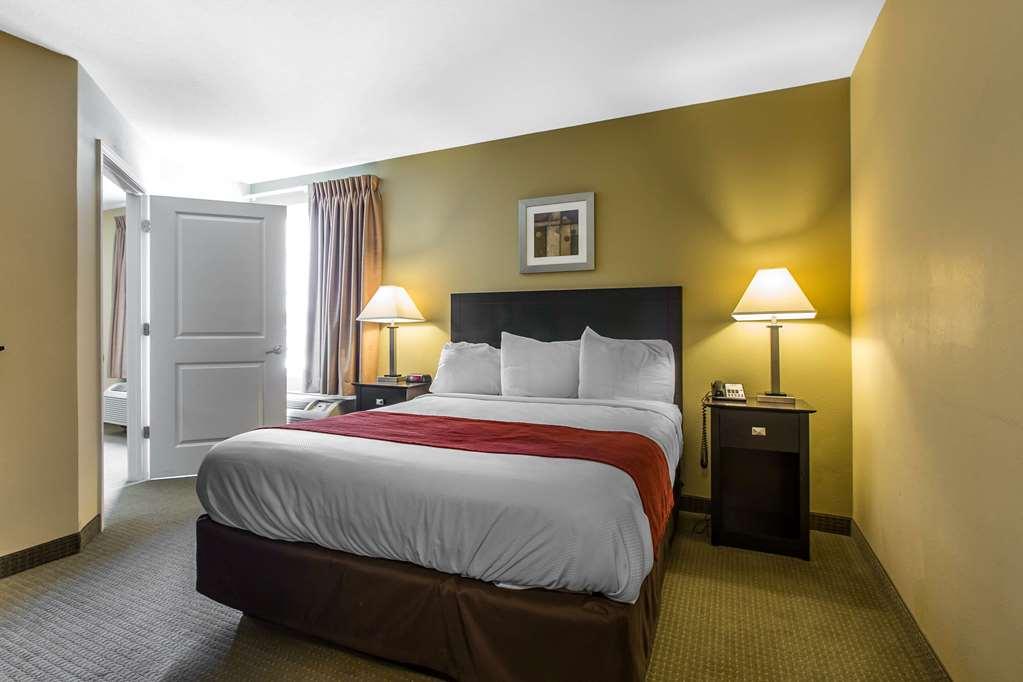 Mainstay Suites Jacksonville Near Camp Lejeune Room photo